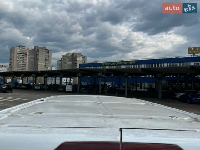 Белый Форд Транзит Кастом, объемом двигателя 2.2 л и пробегом 335 тыс. км за 10500 $, фото 37 на Automoto.ua