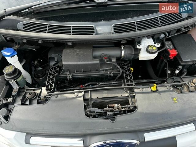 Білий Форд Транзит Кастом, об'ємом двигуна 2.2 л та пробігом 235 тис. км за 13250 $, фото 38 на Automoto.ua