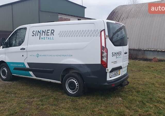 Білий Форд Транзит Кастом, об'ємом двигуна 0 л та пробігом 290 тис. км за 9950 $, фото 4 на Automoto.ua