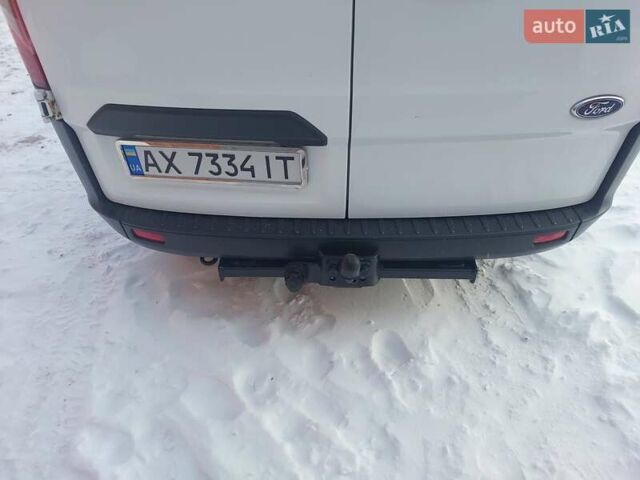 Білий Форд Транзит Кастом, об'ємом двигуна 2.2 л та пробігом 270 тис. км за 10800 $, фото 3 на Automoto.ua