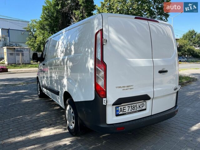 Білий Форд Транзит Кастом, об'ємом двигуна 2.2 л та пробігом 193 тис. км за 11888 $, фото 8 на Automoto.ua