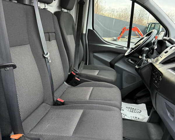 Білий Форд Транзит Кастом, об'ємом двигуна 2.2 л та пробігом 188 тис. км за 11399 $, фото 21 на Automoto.ua