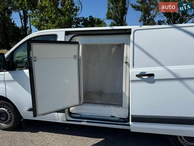 Білий Форд Транзит Кастом, об'ємом двигуна 2.2 л та пробігом 325 тис. км за 10100 $, фото 7 на Automoto.ua
