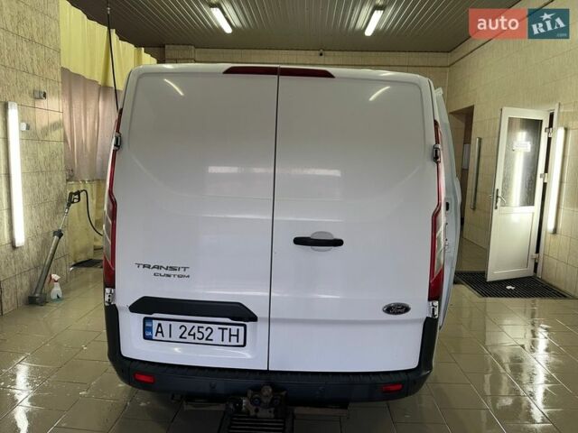Белый Форд Транзит Кастом, объемом двигателя 2.2 л и пробегом 320 тыс. км за 12000 $, фото 6 на Automoto.ua
