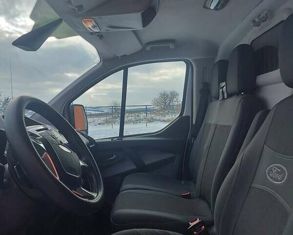 Білий Форд Транзит Кастом, об'ємом двигуна 2.2 л та пробігом 270 тис. км за 10800 $, фото 6 на Automoto.ua