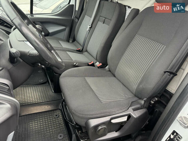 Білий Форд Транзит Кастом, об'ємом двигуна 2.2 л та пробігом 207 тис. км за 9900 $, фото 8 на Automoto.ua