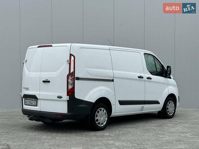 Білий Форд Транзит Кастом, об'ємом двигуна 2.2 л та пробігом 207 тис. км за 9900 $, фото 5 на Automoto.ua