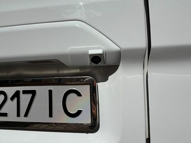Білий Форд Транзит Кастом, об'ємом двигуна 2.2 л та пробігом 225 тис. км за 13500 $, фото 15 на Automoto.ua