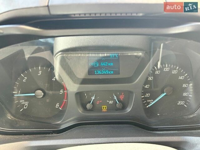 Білий Форд Транзит Кастом, об'ємом двигуна 2.2 л та пробігом 137 тис. км за 13000 $, фото 6 на Automoto.ua