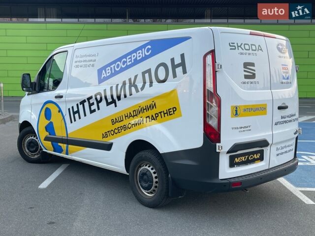 Белый Форд Транзит Кастом, объемом двигателя 2.2 л и пробегом 309 тыс. км за 13500 $, фото 6 на Automoto.ua