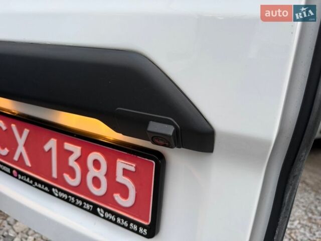 Білий Форд Транзит Кастом, об'ємом двигуна 2 л та пробігом 292 тис. км за 14300 $, фото 21 на Automoto.ua