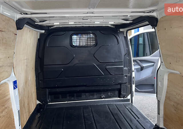 Білий Форд Транзит Кастом, об'ємом двигуна 2.2 л та пробігом 278 тис. км за 13900 $, фото 8 на Automoto.ua