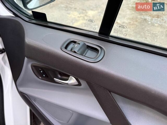 Білий Форд Транзит Кастом, об'ємом двигуна 2 л та пробігом 292 тис. км за 14300 $, фото 38 на Automoto.ua