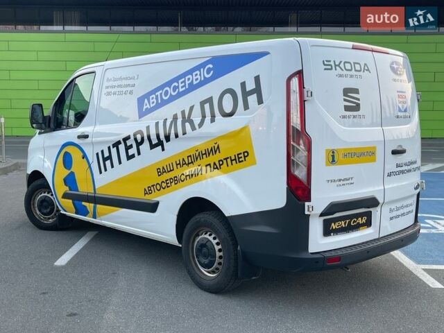 Белый Форд Транзит Кастом, объемом двигателя 2.2 л и пробегом 309 тыс. км за 16000 $, фото 6 на Automoto.ua