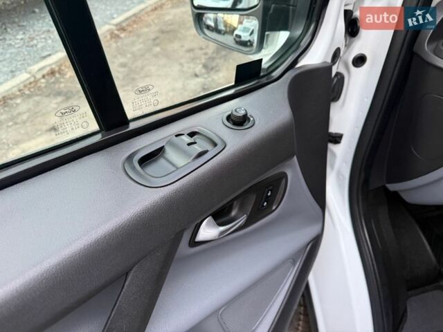 Білий Форд Транзит Кастом, об'ємом двигуна 2 л та пробігом 292 тис. км за 14300 $, фото 23 на Automoto.ua