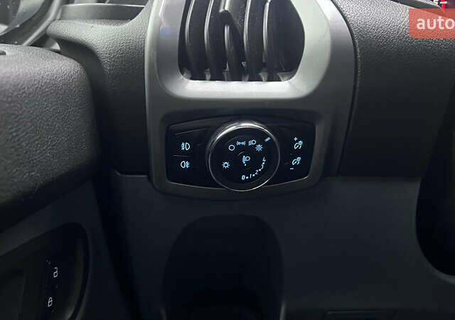 Білий Форд Транзит Кастом, об'ємом двигуна 2.2 л та пробігом 278 тис. км за 13900 $, фото 20 на Automoto.ua