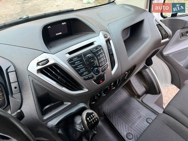 Білий Форд Транзит Кастом, об'ємом двигуна 2 л та пробігом 292 тис. км за 14300 $, фото 33 на Automoto.ua