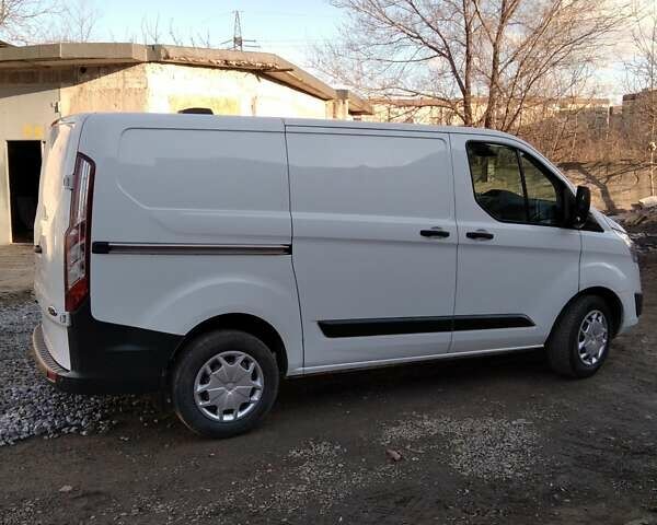 Білий Форд Транзит Кастом, об'ємом двигуна 2 л та пробігом 270 тис. км за 14500 $, фото 6 на Automoto.ua