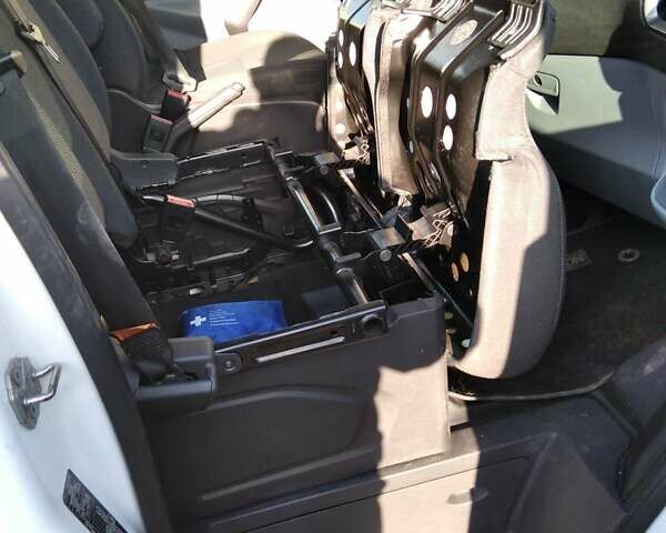 Білий Форд Транзит Кастом, об'ємом двигуна 2 л та пробігом 270 тис. км за 14500 $, фото 14 на Automoto.ua