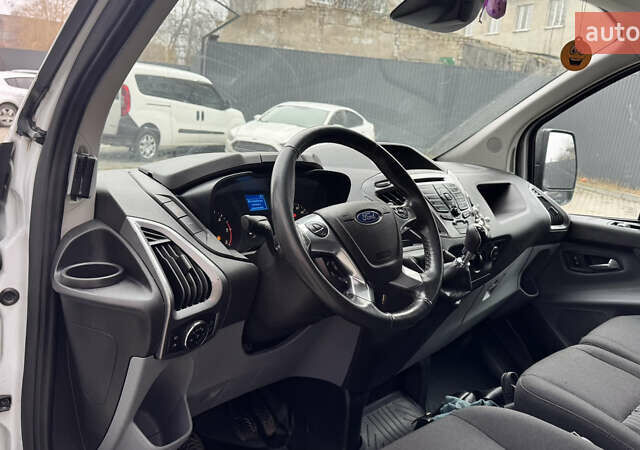 Белый Форд Транзит Кастом, объемом двигателя 0 л и пробегом 212 тыс. км за 11900 $, фото 22 на Automoto.ua