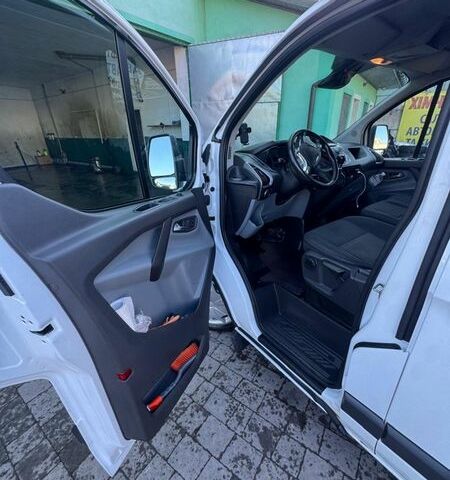 Білий Форд Транзит Кастом, об'ємом двигуна 2 л та пробігом 267 тис. км за 13000 $, фото 9 на Automoto.ua