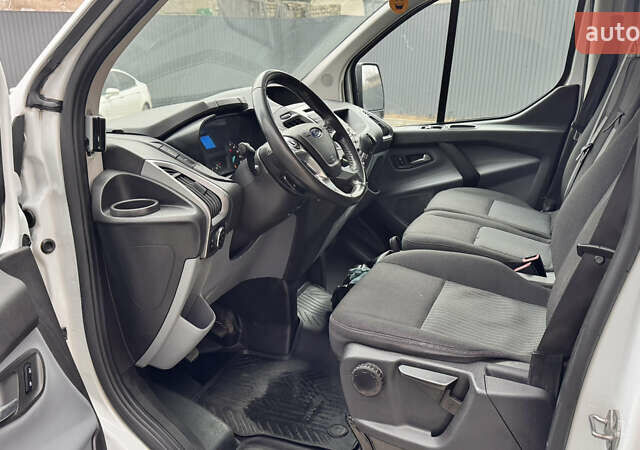 Белый Форд Транзит Кастом, объемом двигателя 0 л и пробегом 212 тыс. км за 11900 $, фото 23 на Automoto.ua