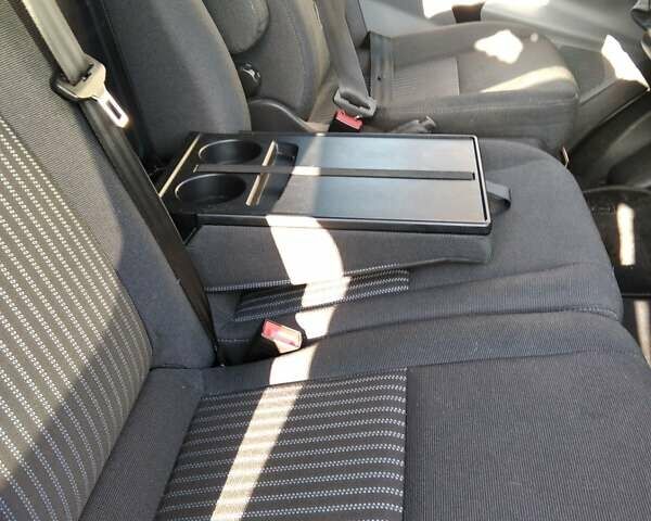 Білий Форд Транзит Кастом, об'ємом двигуна 2 л та пробігом 270 тис. км за 14500 $, фото 13 на Automoto.ua