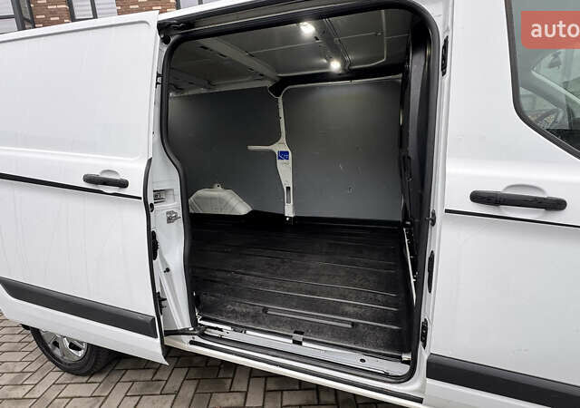 Белый Форд Транзит Кастом, объемом двигателя 0 л и пробегом 212 тыс. км за 11900 $, фото 15 на Automoto.ua