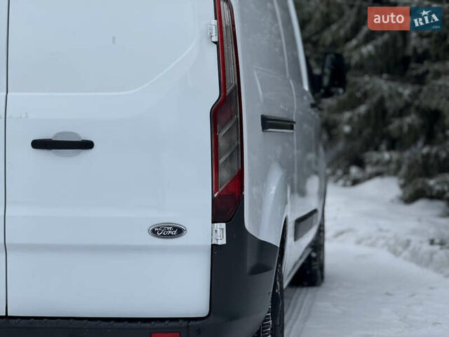 Білий Форд Транзит Кастом, об'ємом двигуна 2.2 л та пробігом 260 тис. км за 10999 $, фото 13 на Automoto.ua