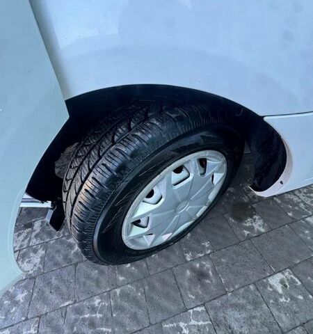 Білий Форд Транзит Кастом, об'ємом двигуна 2 л та пробігом 267 тис. км за 13000 $, фото 6 на Automoto.ua