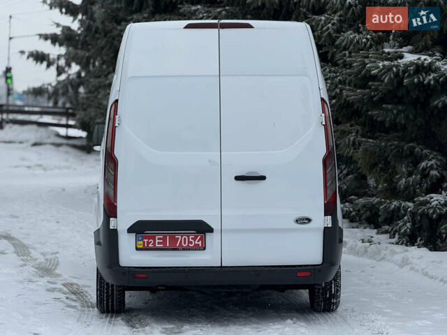 Білий Форд Транзит Кастом, об'ємом двигуна 2.2 л та пробігом 260 тис. км за 10999 $, фото 11 на Automoto.ua
