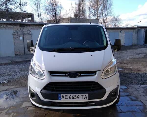 Білий Форд Транзит Кастом, об'ємом двигуна 2 л та пробігом 270 тис. км за 14500 $, фото 18 на Automoto.ua