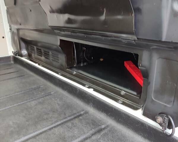 Білий Форд Транзит Кастом, об'ємом двигуна 2 л та пробігом 166 тис. км за 17999 $, фото 30 на Automoto.ua