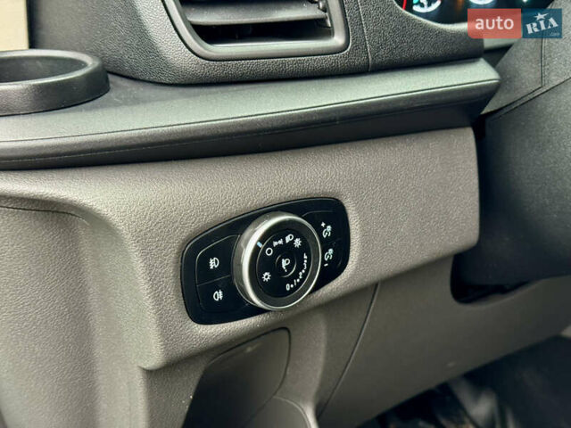 Білий Форд Транзит Кастом, об'ємом двигуна 2 л та пробігом 219 тис. км за 15750 $, фото 25 на Automoto.ua