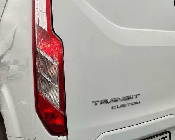 Білий Форд Транзит Кастом, об'ємом двигуна 2 л та пробігом 166 тис. км за 17999 $, фото 13 на Automoto.ua