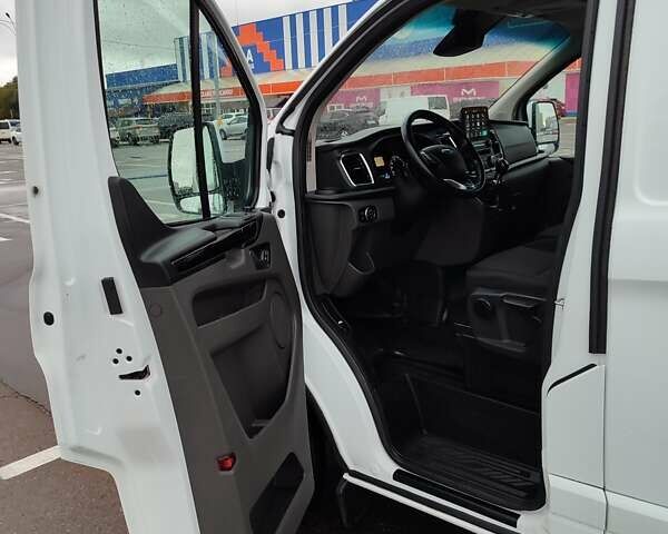 Білий Форд Транзит Кастом, об'ємом двигуна 2 л та пробігом 166 тис. км за 17999 $, фото 74 на Automoto.ua