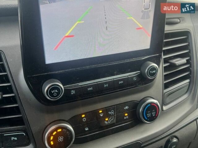 Білий Форд Транзит Кастом, об'ємом двигуна 2 л та пробігом 179 тис. км за 15400 $, фото 7 на Automoto.ua