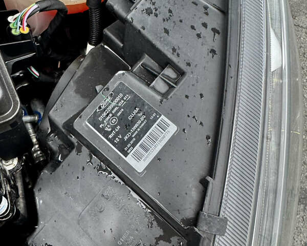 Білий Форд Транзит Кастом, об'ємом двигуна 2 л та пробігом 219 тис. км за 15750 $, фото 41 на Automoto.ua