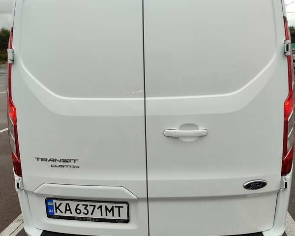 Белый Форд Транзит Кастом, объемом двигателя 2 л и пробегом 166 тыс. км за 16999 $, фото 12 на Automoto.ua