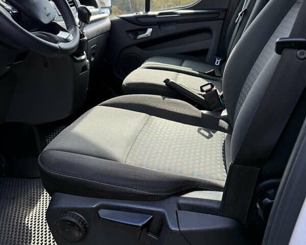 Білий Форд Транзит Кастом, об'ємом двигуна 2 л та пробігом 194 тис. км за 16800 $, фото 10 на Automoto.ua