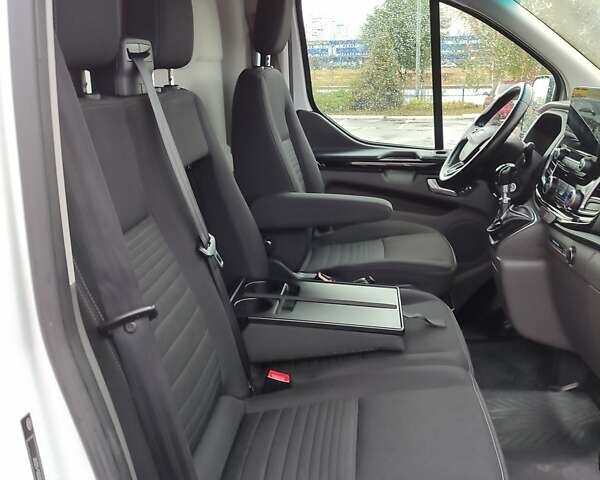 Білий Форд Транзит Кастом, об'ємом двигуна 2 л та пробігом 166 тис. км за 17999 $, фото 70 на Automoto.ua