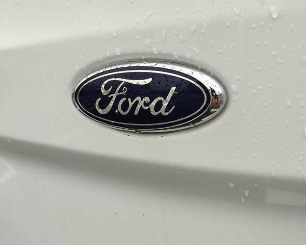 Білий Форд Транзит Кастом, об'ємом двигуна 2 л та пробігом 166 тис. км за 17999 $, фото 14 на Automoto.ua