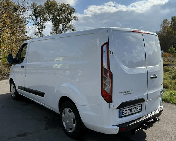 Білий Форд Транзит Кастом, об'ємом двигуна 2 л та пробігом 194 тис. км за 16800 $, фото 6 на Automoto.ua