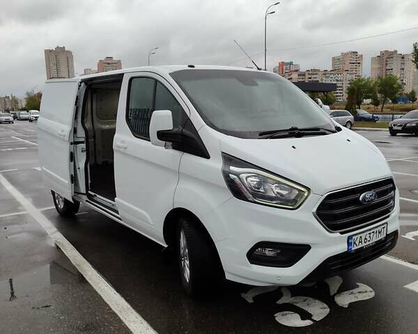 Белый Форд Транзит Кастом, объемом двигателя 2 л и пробегом 166 тыс. км за 16999 $, фото 5 на Automoto.ua