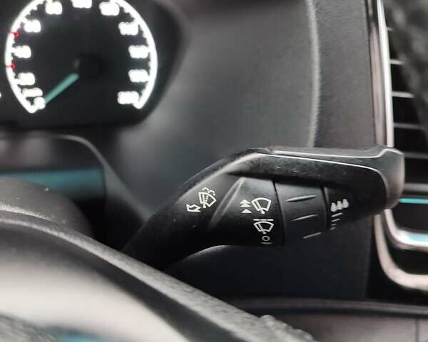 Білий Форд Транзит Кастом, об'ємом двигуна 2 л та пробігом 166 тис. км за 17999 $, фото 39 на Automoto.ua