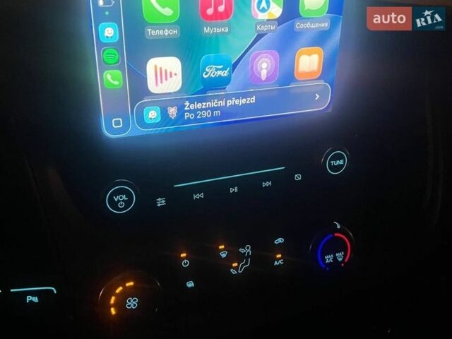 Білий Форд Транзит Кастом, об'ємом двигуна 2 л та пробігом 179 тис. км за 15400 $, фото 6 на Automoto.ua