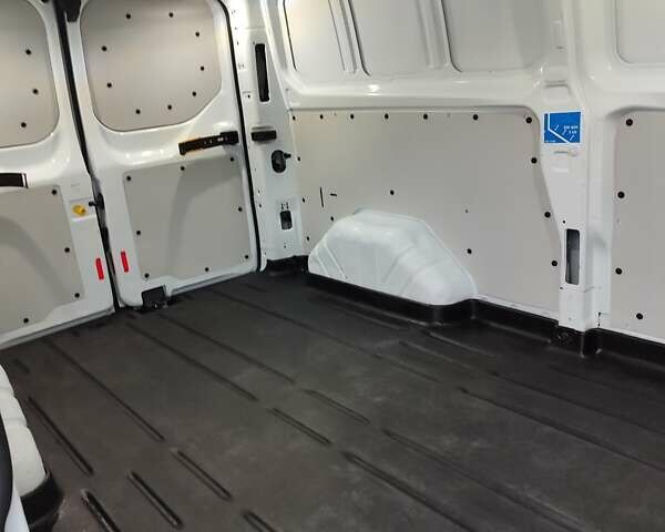 Белый Форд Транзит Кастом, объемом двигателя 2 л и пробегом 166 тыс. км за 16999 $, фото 28 на Automoto.ua