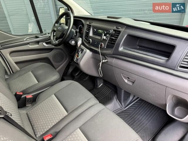 Білий Форд Транзит Кастом, об'ємом двигуна 2 л та пробігом 250 тис. км за 18500 $, фото 9 на Automoto.ua