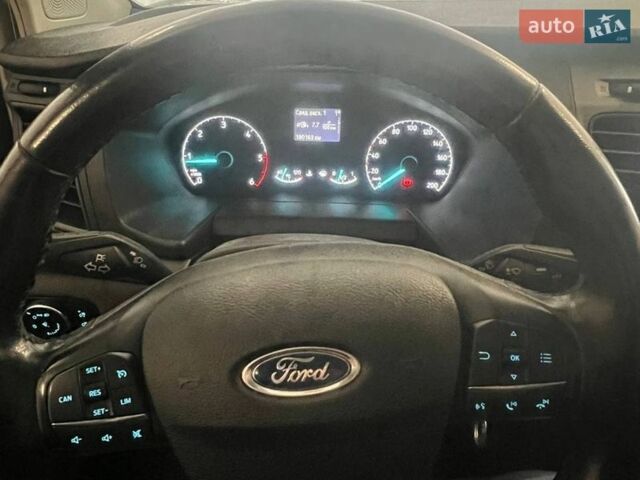 Білий Форд Транзит Кастом, об'ємом двигуна 2 л та пробігом 179 тис. км за 15400 $, фото 3 на Automoto.ua