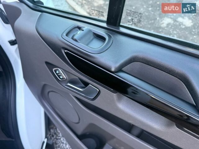 Білий Форд Транзит Кастом, об'ємом двигуна 2 л та пробігом 197 тис. км за 17900 $, фото 41 на Automoto.ua